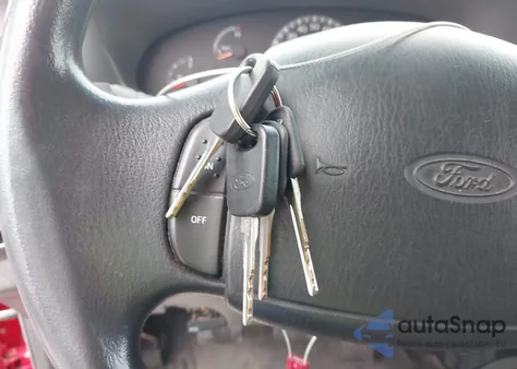 2001 Ford F-150 Xl/Xlt from USA, damaged, VIN 2FTZF172X1CA56007